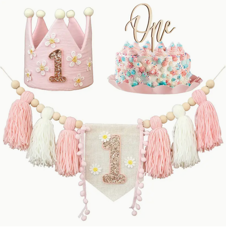Pink Girl's 1st Birthday Set - Bunting Banner, Crown and 'One' Sign Petite Lumiere
