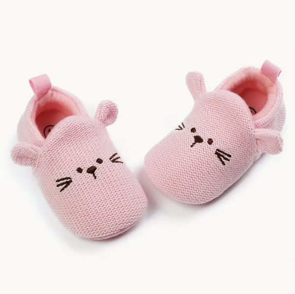 Woven Mouse Newborn Baby Shoes in Pink